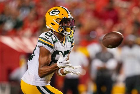 Former Packers WR Samori Toure signing with Bears practice .
